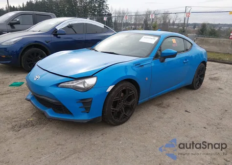 2020 Toyota 86 из США, поврежденный, VIN JF1ZNAA19L8753110